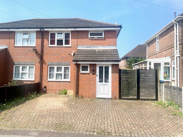 3 bed House (unspecified) for rent in Southampton. From Pearsons estate Agents - Southampton