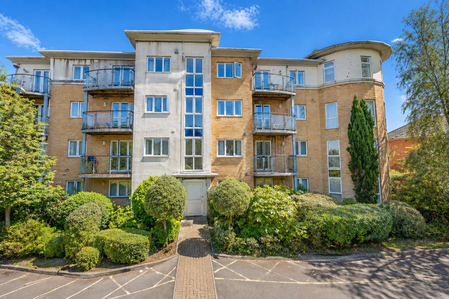 2 bed Apartment for rent in Southampton. From Pearsons estate Agents - Southampton