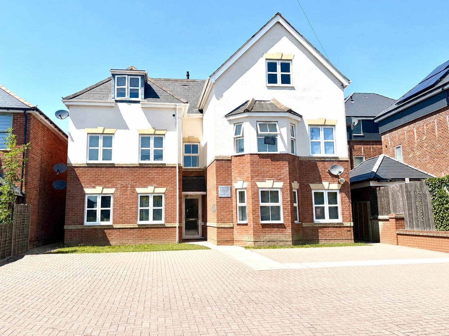 2 bed Apartment for rent in Southampton. From Pearsons estate Agents - Southampton