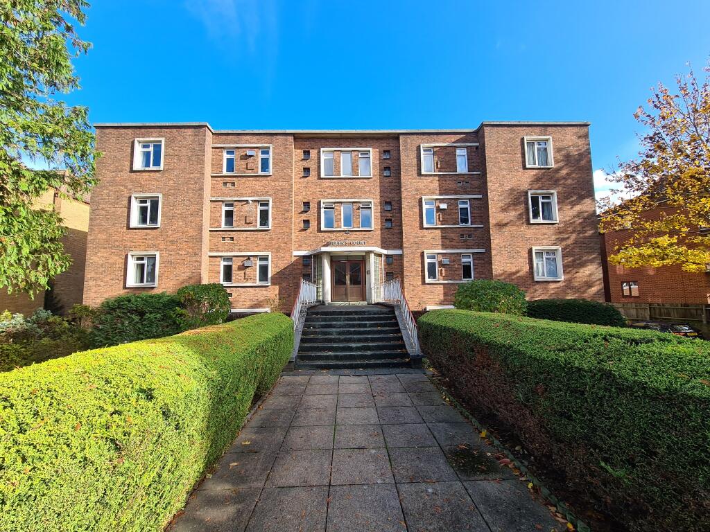 2 bed Apartment for rent in Southampton. From Pearsons estate Agents - Southampton