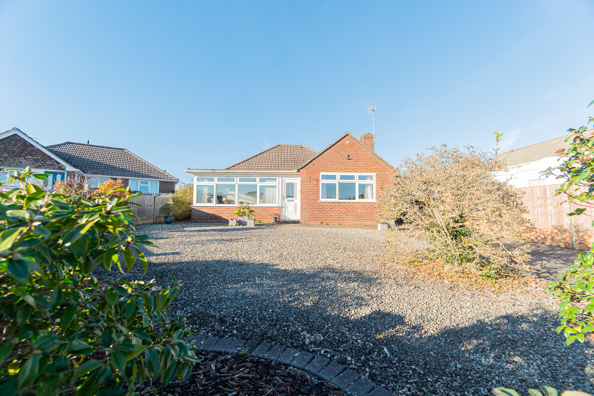 3 bed Bungalow for rent in Southampton. From Pearsons Estate Agents - Hythe 3 bed Bungalow for rent in Southampton. From Pearsons Estate Agents - Hythe