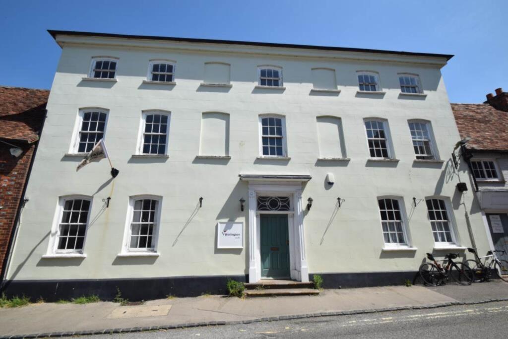 2 bed Apartment for rent in Watlington. From Griffith & Partners - Benson 2 bed Apartment for rent in Watlington. From Griffith & Partners - Benson