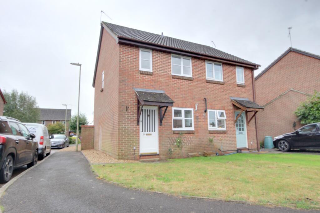 2 bed Semi Detached for rent in Denmead. From Pearsons - Waterlooville 2 bed Semi Detached for rent in Denmead. From Pearsons - Waterlooville