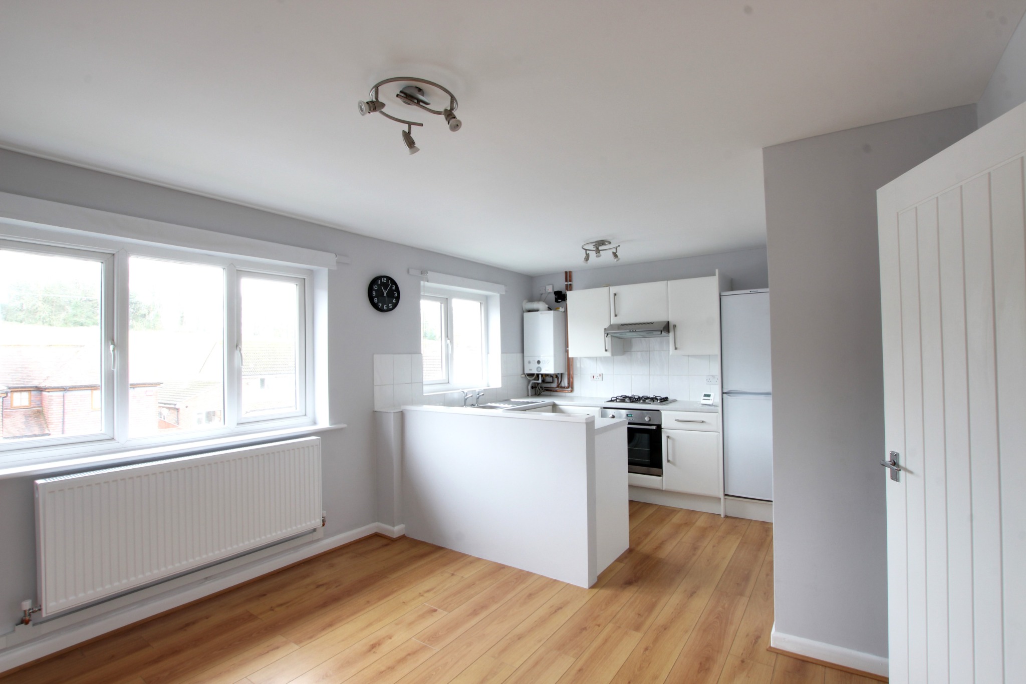 2 bed Apartment for rent in Waterlooville. From Pearsons - Waterlooville