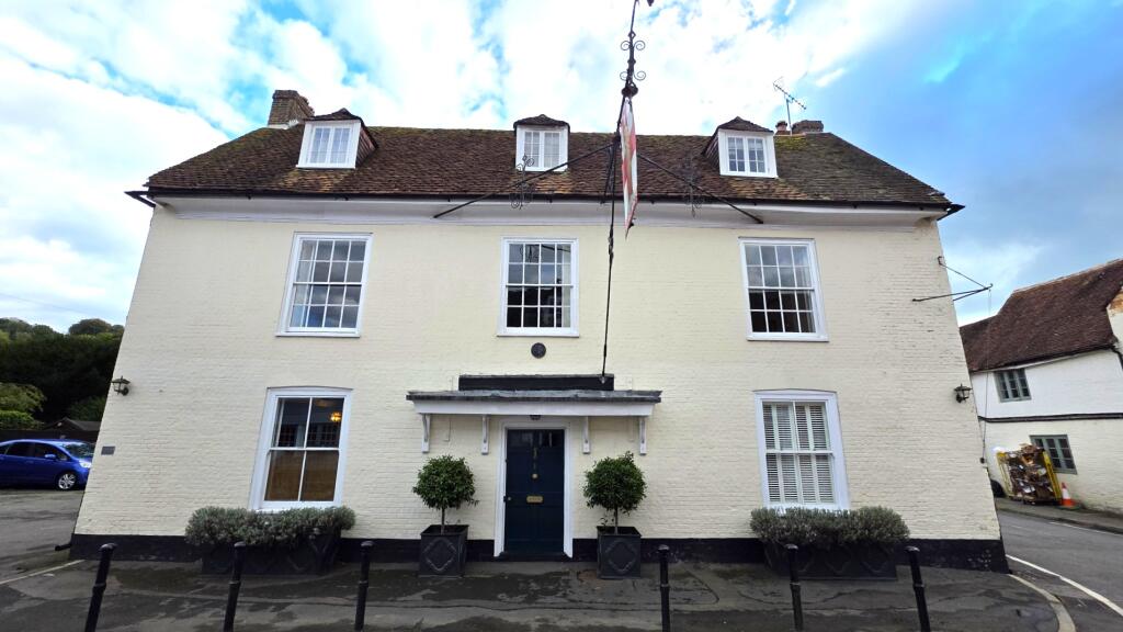 2 bed House (unspecified) for rent in Hambledon. From Pearsons - Waterlooville 2 bed House (unspecified) for rent in Hambledon. From Pearsons - Waterlooville