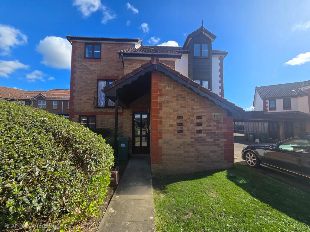 1 bed 1st Floor Flat for rent in Netley. From Field Palmer - Southampton