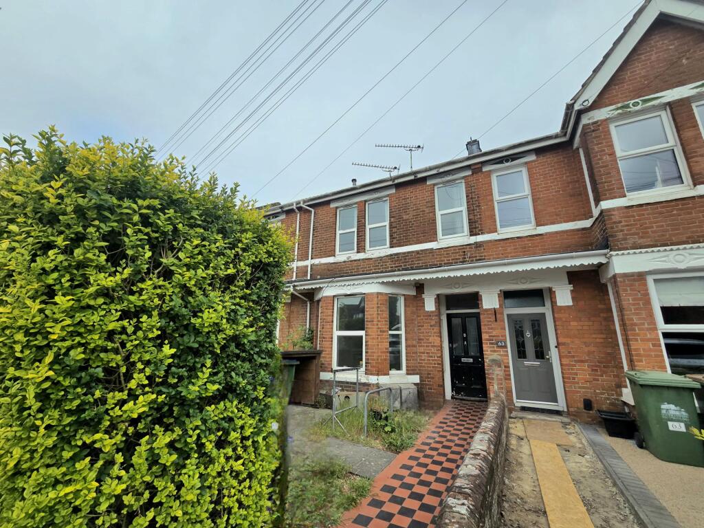 2 bed 1st Floor Flat for rent in Southampton. From Field Palmer - Southampton