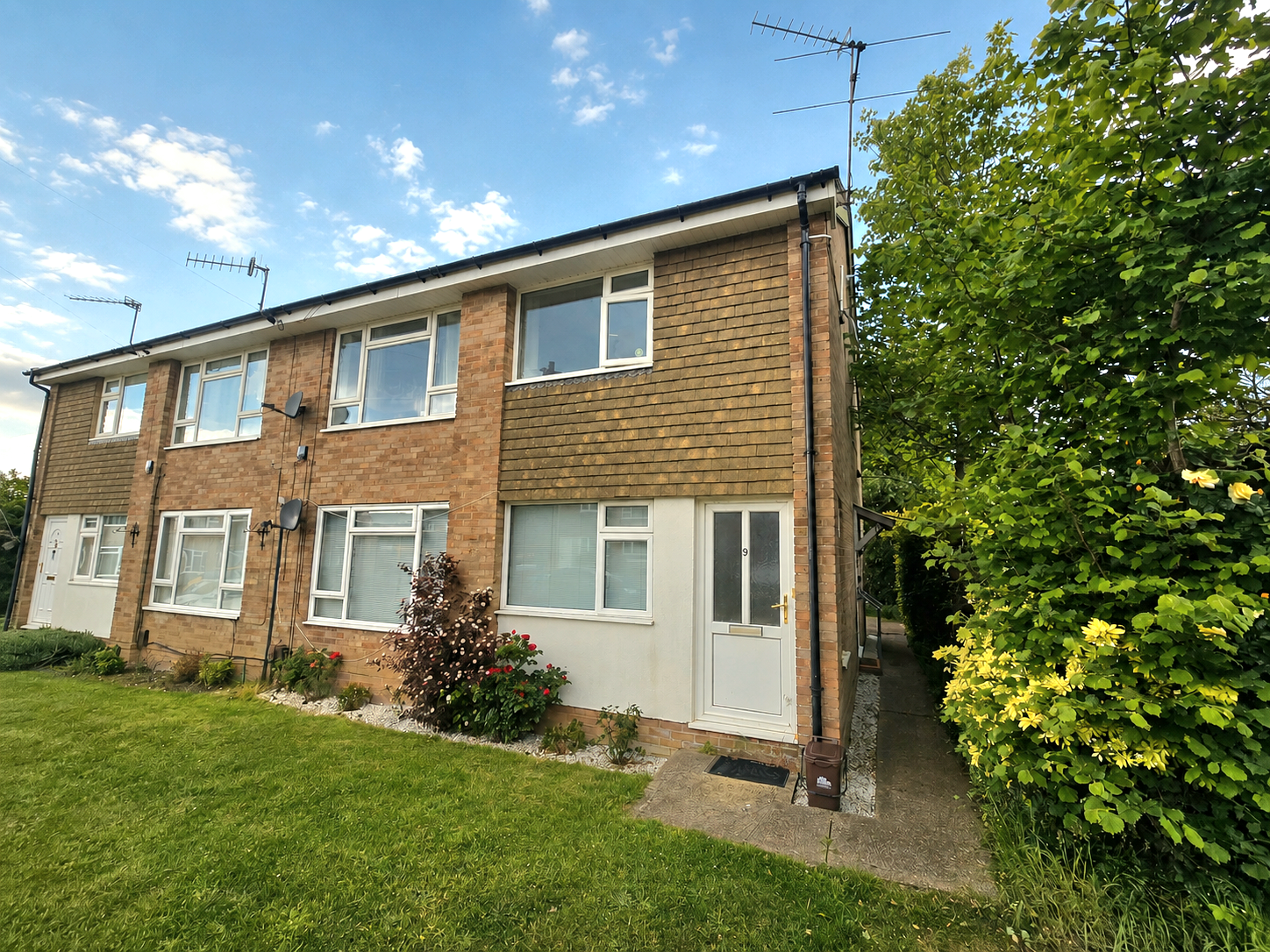 2 bed Ground floor maisonette for rent in Southampton. From Field Palmer - Southampton