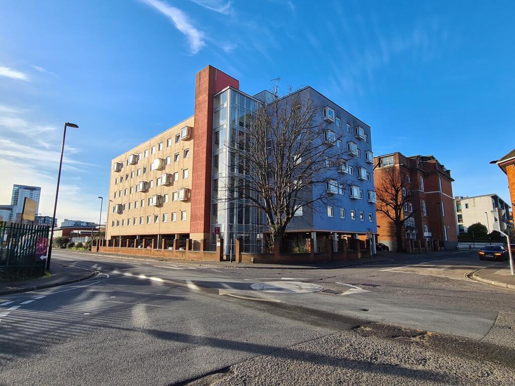 1 bed 1st Floor Flat for rent in Southampton. From Field Palmer - Southampton