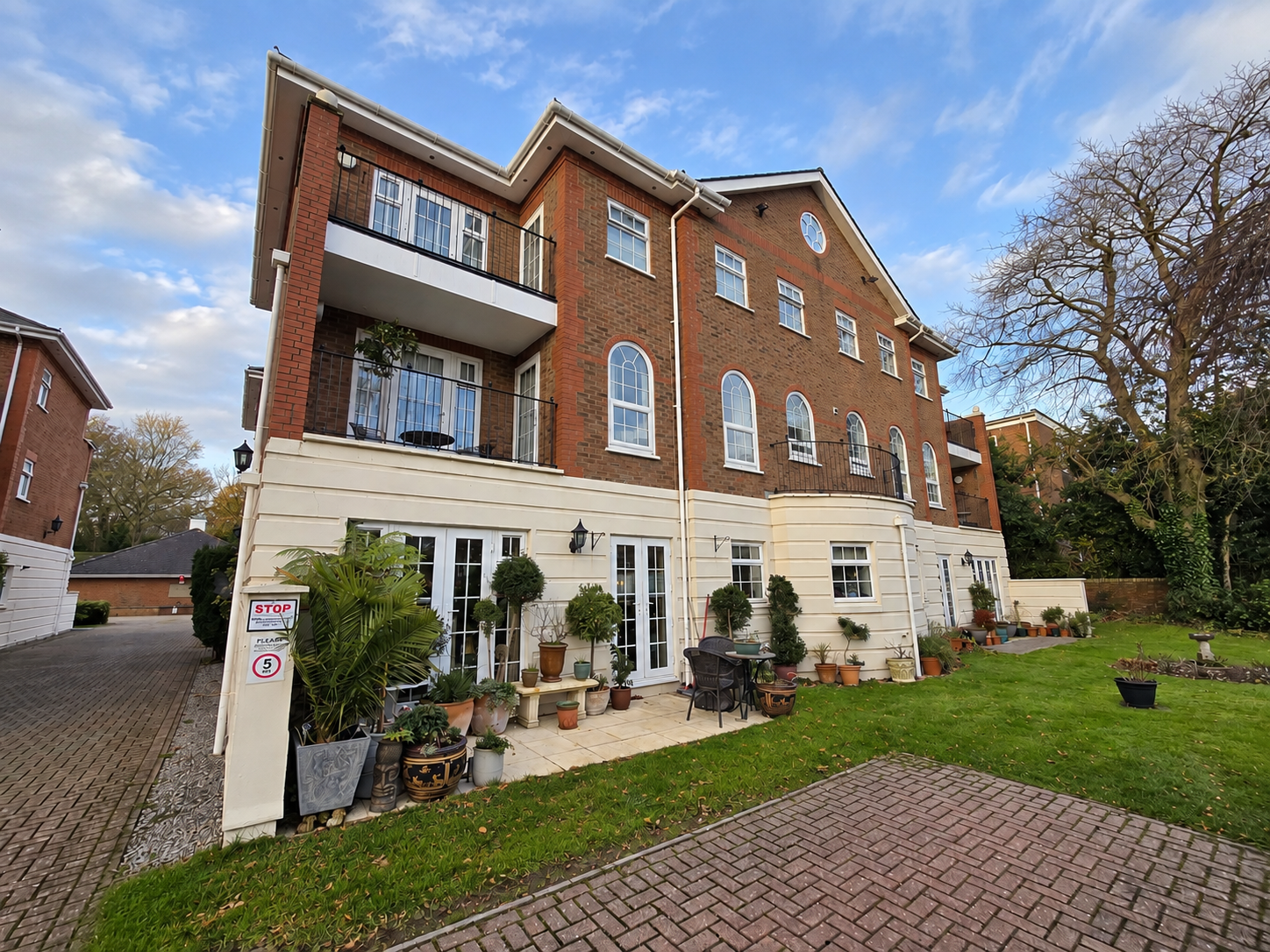 2 bed 1st Floor Flat for rent in Southampton. From Field Palmer - Southampton