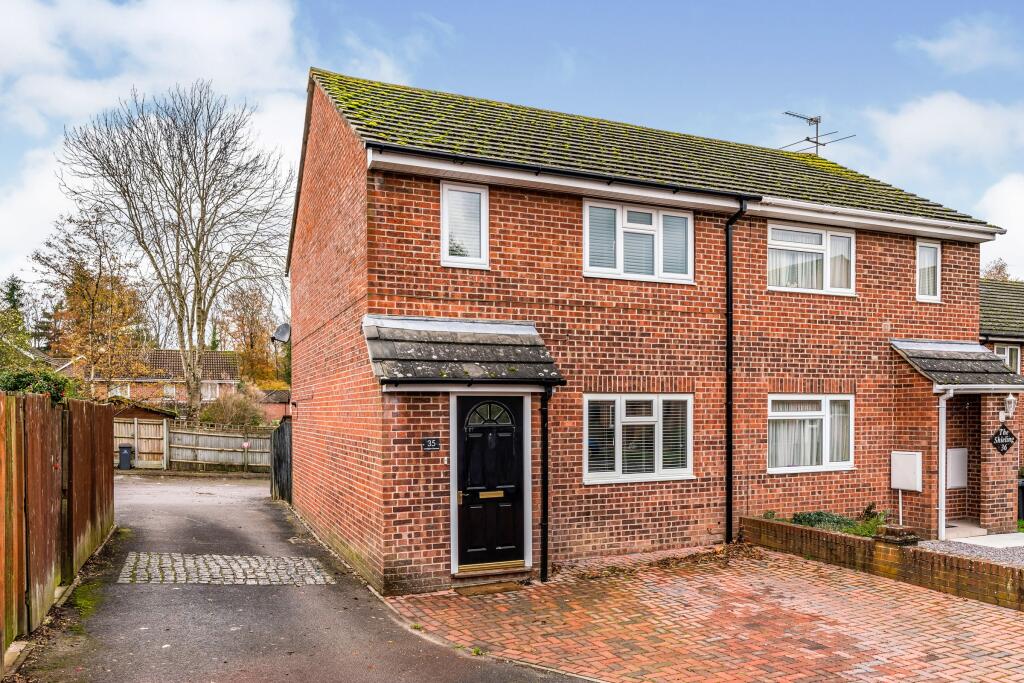 3 bed Semi Detached for rent in North Baddesley. From Leaders - Eastleigh