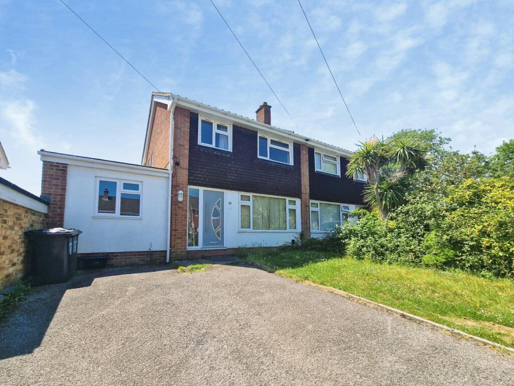 4 bed Semi Detached for rent in Eastleigh. From Leaders - Eastleigh