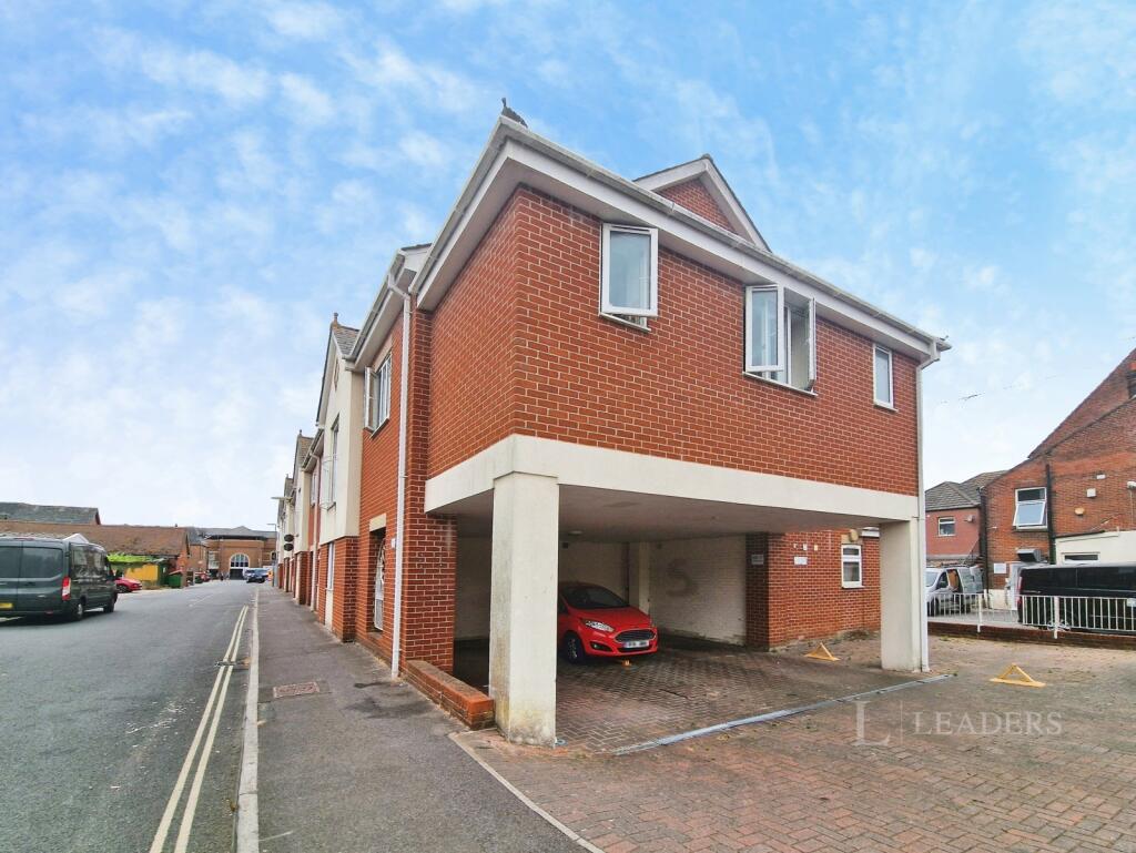 1 bed 1st Floor Flat for rent in Eastleigh. From Leaders - Eastleigh 1 bed 1st Floor Flat for rent in Eastleigh. From Leaders - Eastleigh