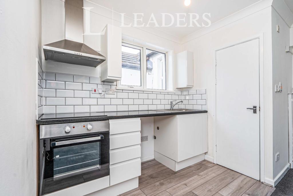 0 bed Apartment for rent in Southampton. From Leaders (Southampton)