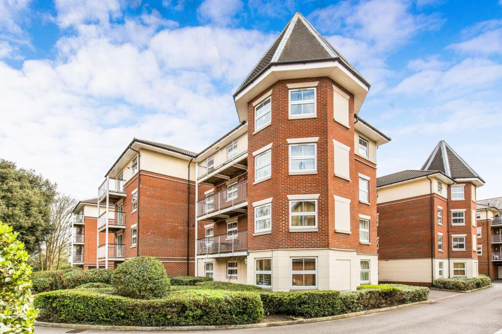 2 bed 1st Floor Flat for rent in Southampton. From Leaders Sales - Southampton