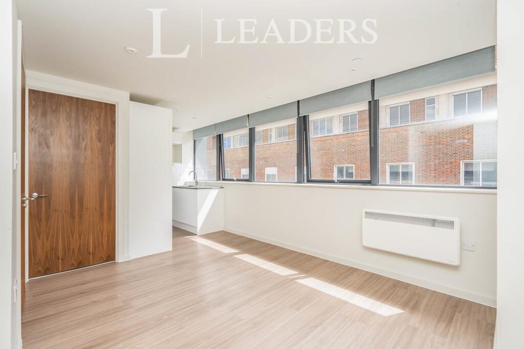 1 bed 1st Floor Flat for rent in Southampton. From Leaders Sales - Southampton