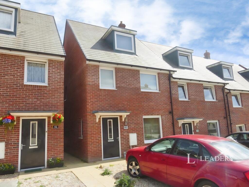 4 bed Detached for rent in Rownhams. From Leaders Sales - Southampton