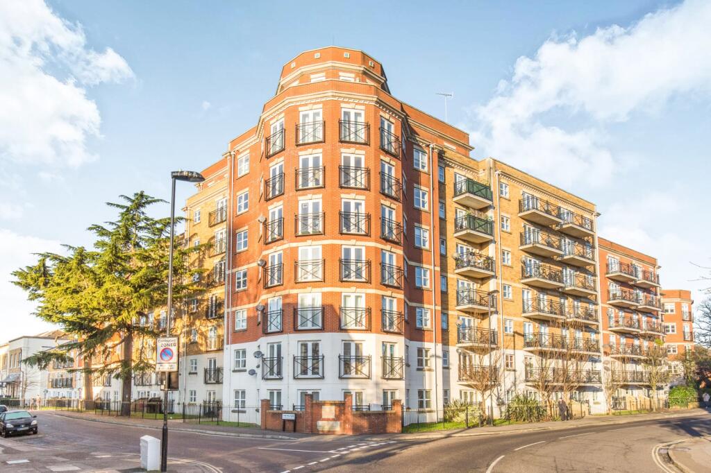 2 bed 1st Floor Flat for rent in Southampton. From Leaders Sales - Southampton