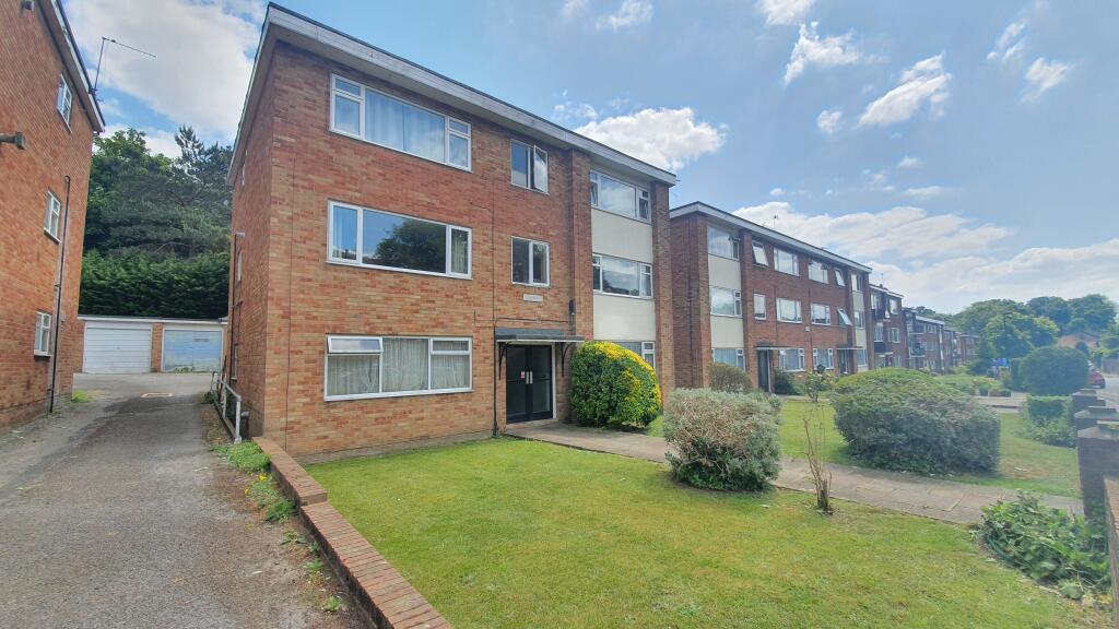 1 bed 1st Floor Flat for rent in Southampton. From Leaders Sales - Southampton