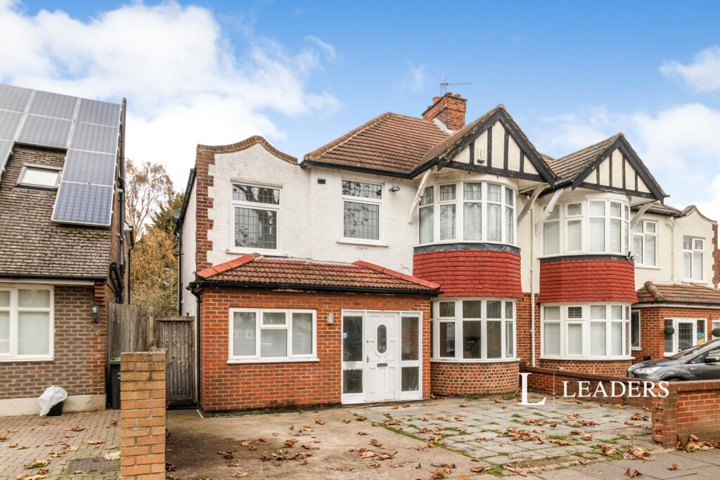 1 bed House Share for rent in Surbiton. From Leaders - Surbiton