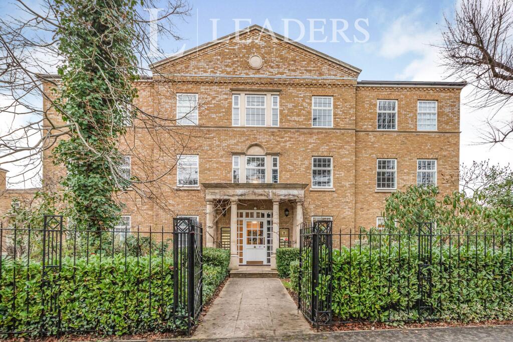 1 bed Detached for rent in Surbiton. From Leaders - Surbiton