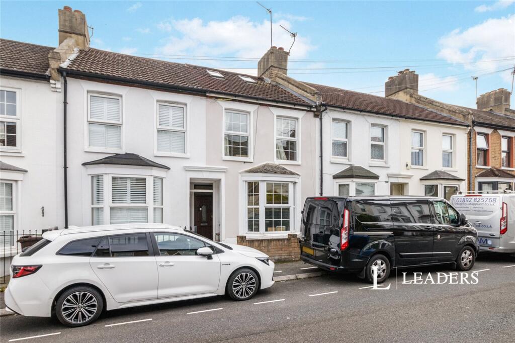 3 bed Detached for rent in Carshalton. From Leaders Sales - Sutton