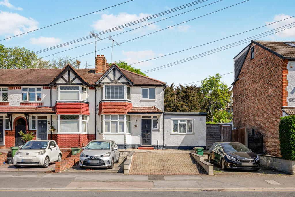 1 bed 1st Floor Flat for rent in Carshalton. From Leaders Sales - Sutton