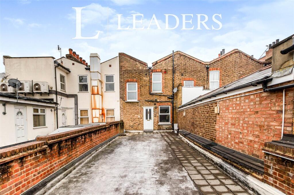 2 bed 1st Floor Flat for rent in Carshalton. From Leaders Sales - Sutton