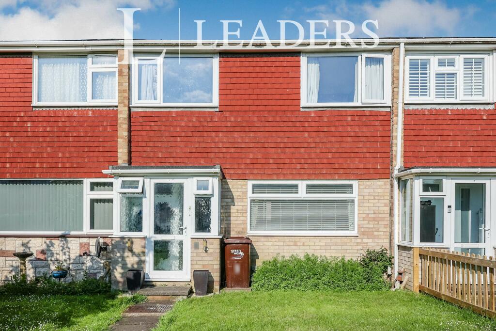 3 bed Mid Terraced House for rent in Portsmouth. From Leaders (Waterlooville)
