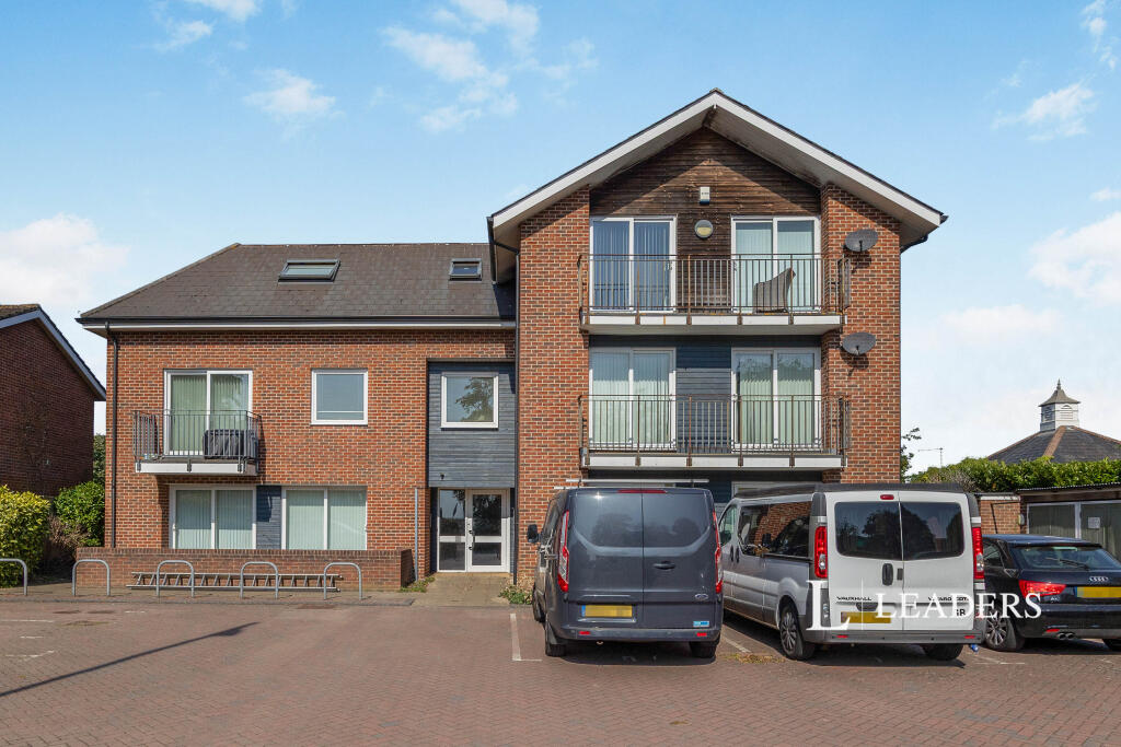 1 bed 1st Floor Flat for rent in Furzeley Corner. From Leaders Sales - Waterlooville