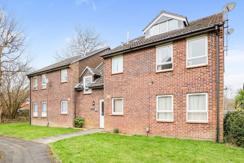 4 bed Studio for rent in Furzeley Corner. From Leaders Sales - Waterlooville 4 bed Studio for rent in Furzeley Corner. From Leaders Sales - Waterlooville