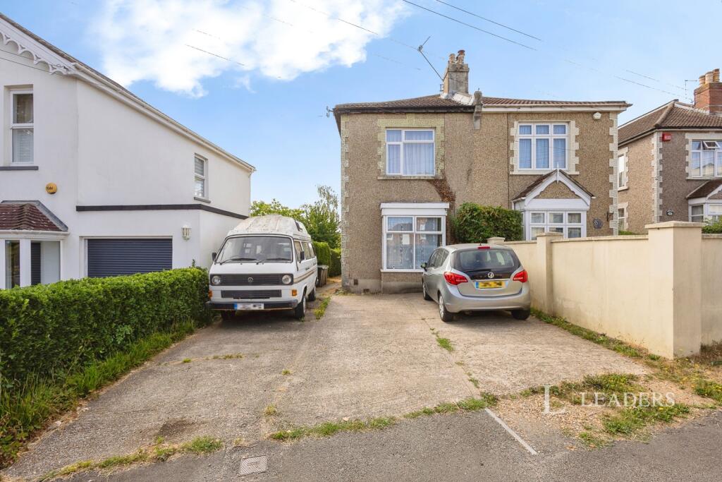 2 bed 1st Floor Flat for rent in Havant. From Leaders Sales - Waterlooville