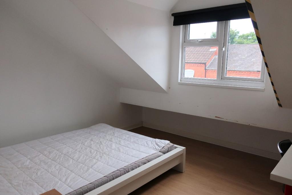 5 bed Room for rent in Birmingham. From Purple Frog Property Ltd - Birmingham