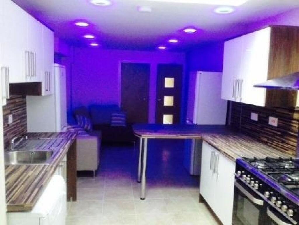 12 bed House Share for rent in Birmingham. From Purple Frog Property Ltd - Birmingham