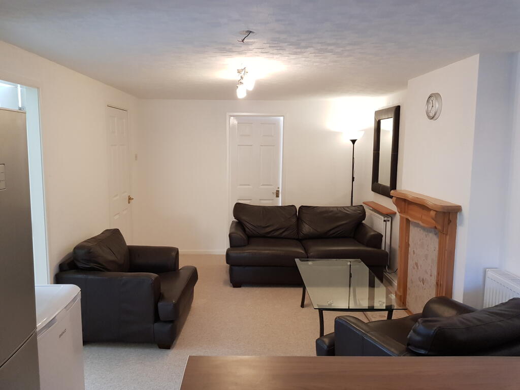 3 bed 1st Floor Flat for rent in Birmingham. From Purple Frog Property Ltd - Birmingham