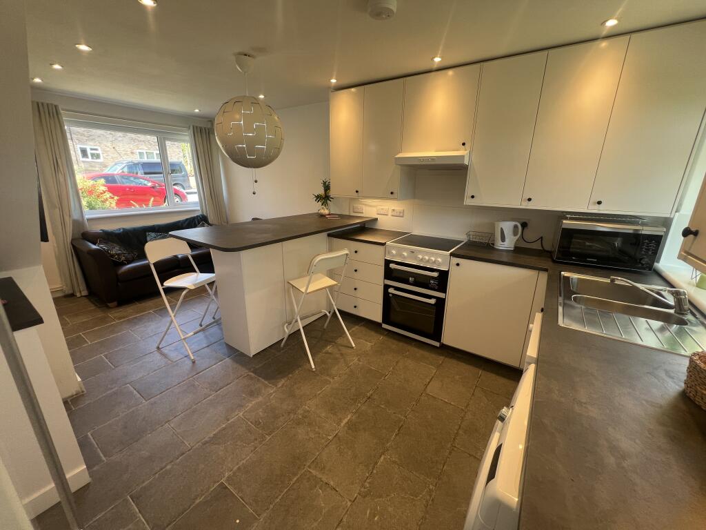 5 bed Detached for rent in Smethwick. From Purple Frog Property Ltd - Birmingham