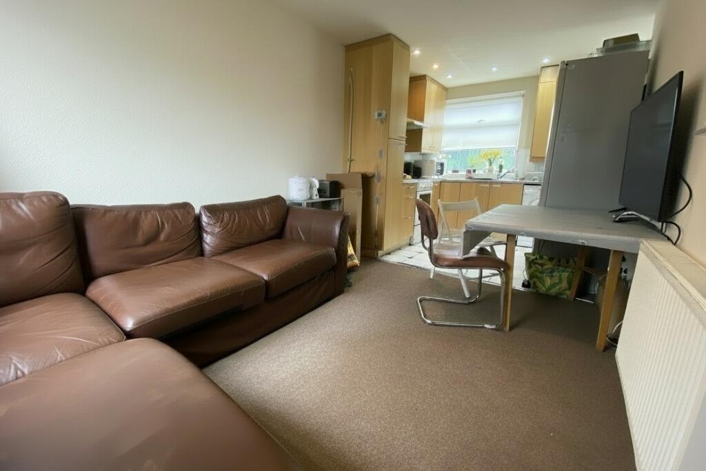 5 bed Detached for rent in Birmingham. From Purple Frog Property Ltd - Birmingham