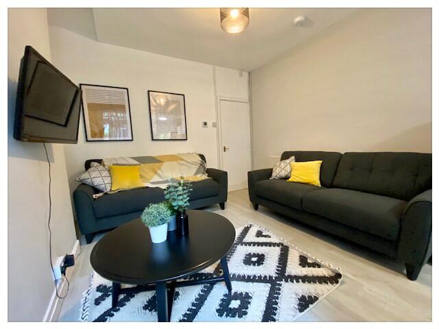 6 bed Detached for rent in Birmingham. From Purple Frog Property Ltd - Birmingham 6 bed Detached for rent in Birmingham. From Purple Frog Property Ltd - Birmingham