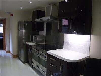 6 bed Detached for rent in Birmingham. From Purple Frog Property Ltd - Birmingham