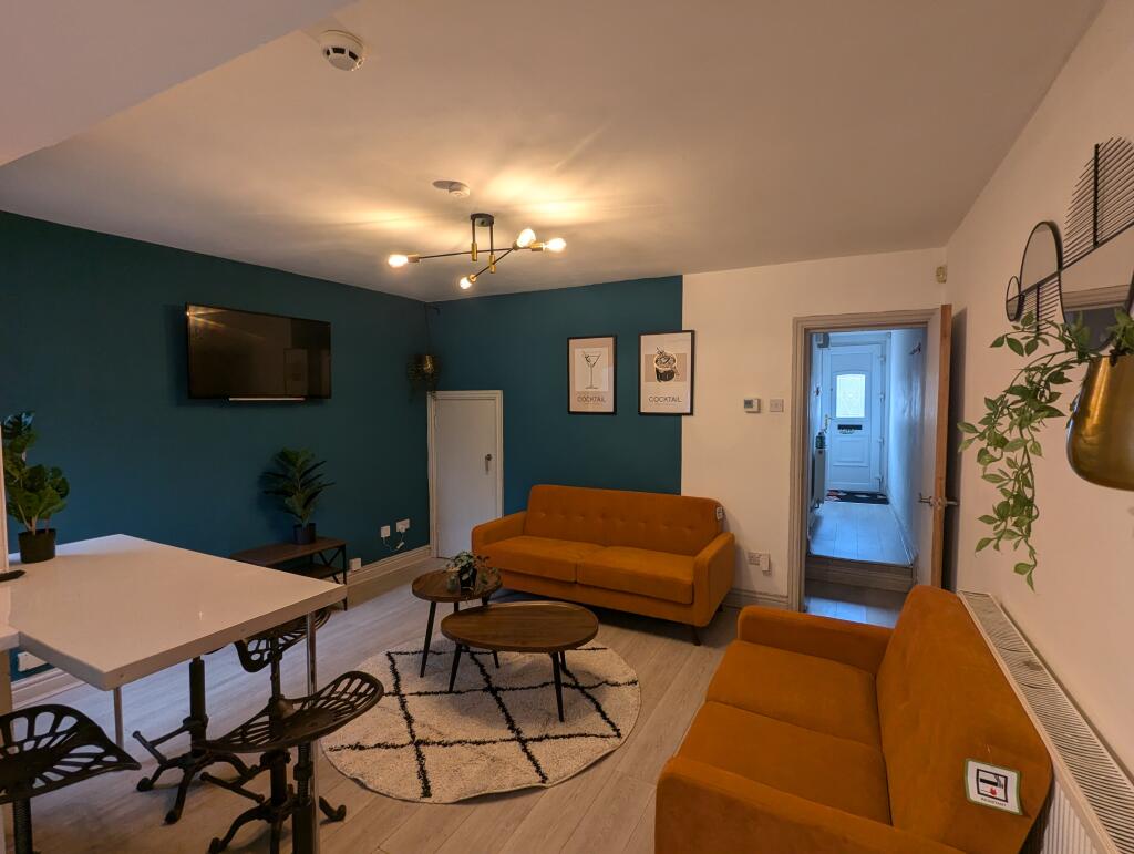 6 bed Detached for rent in Birmingham. From Purple Frog Property Ltd - Birmingham