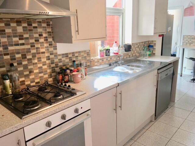 6 bed Detached for rent in Headley Heath. From Purple Frog Property Ltd - Birmingham