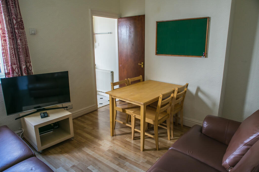 3 bed Detached for rent in Birmingham. From Purple Frog Property Ltd - Birmingham