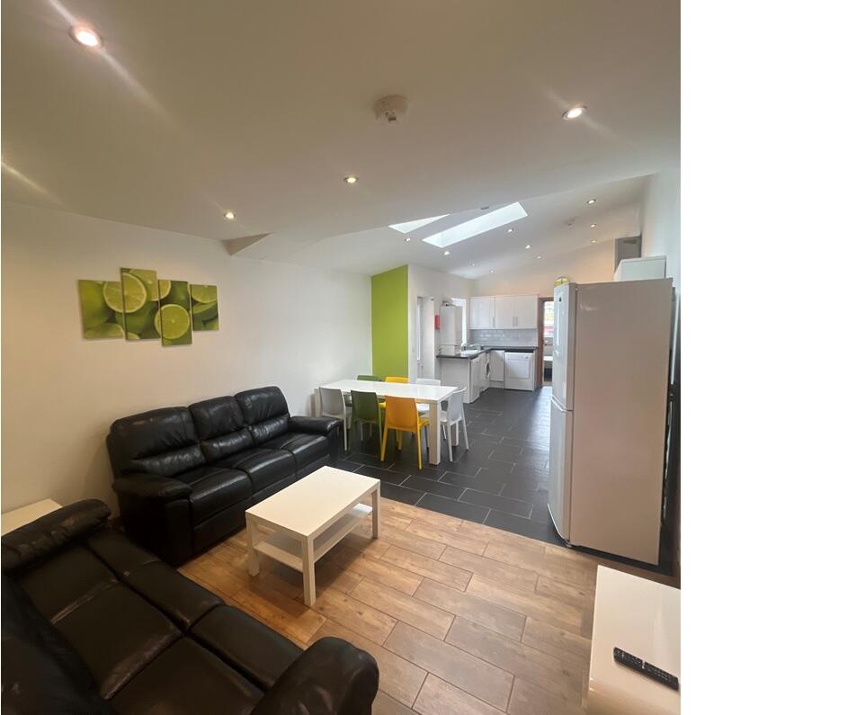 7 bed Detached for rent in Birmingham. From Purple Frog Property Ltd - Birmingham