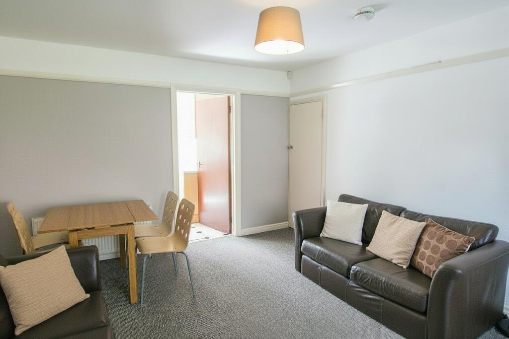 3 bed Detached for rent in Birmingham. From Purple Frog Property Ltd - Birmingham