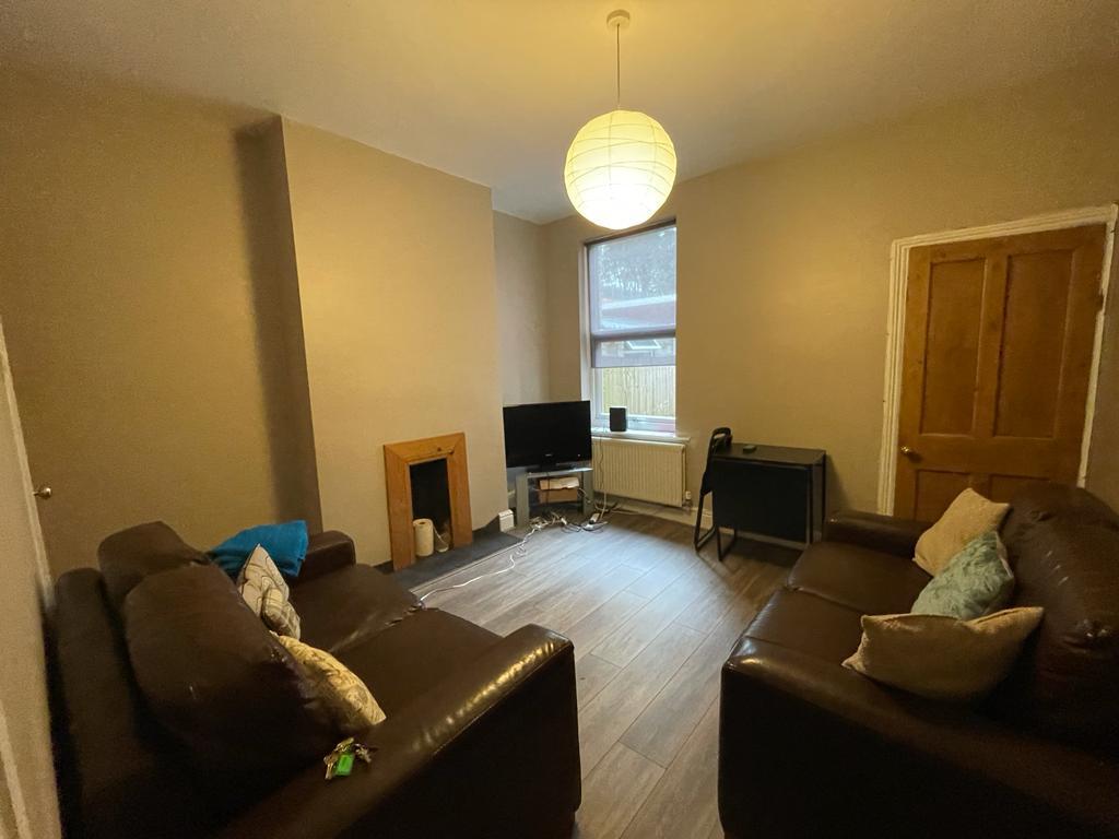 1 bed Detached for rent in Birmingham. From Purple Frog Property Ltd - Birmingham
