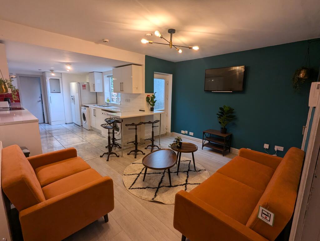 5 bed Detached for rent in Birmingham. From Purple Frog Property Ltd - Birmingham