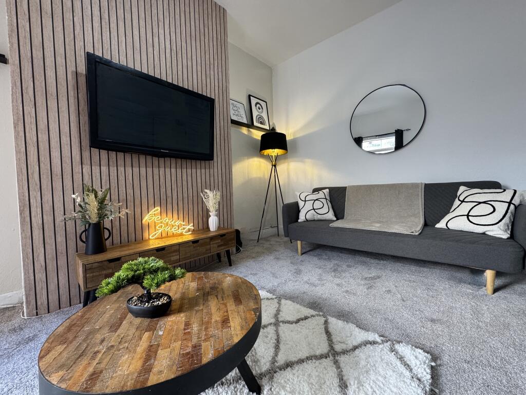 5 bed Detached for rent in Birmingham. From Purple Frog Property Ltd - Birmingham