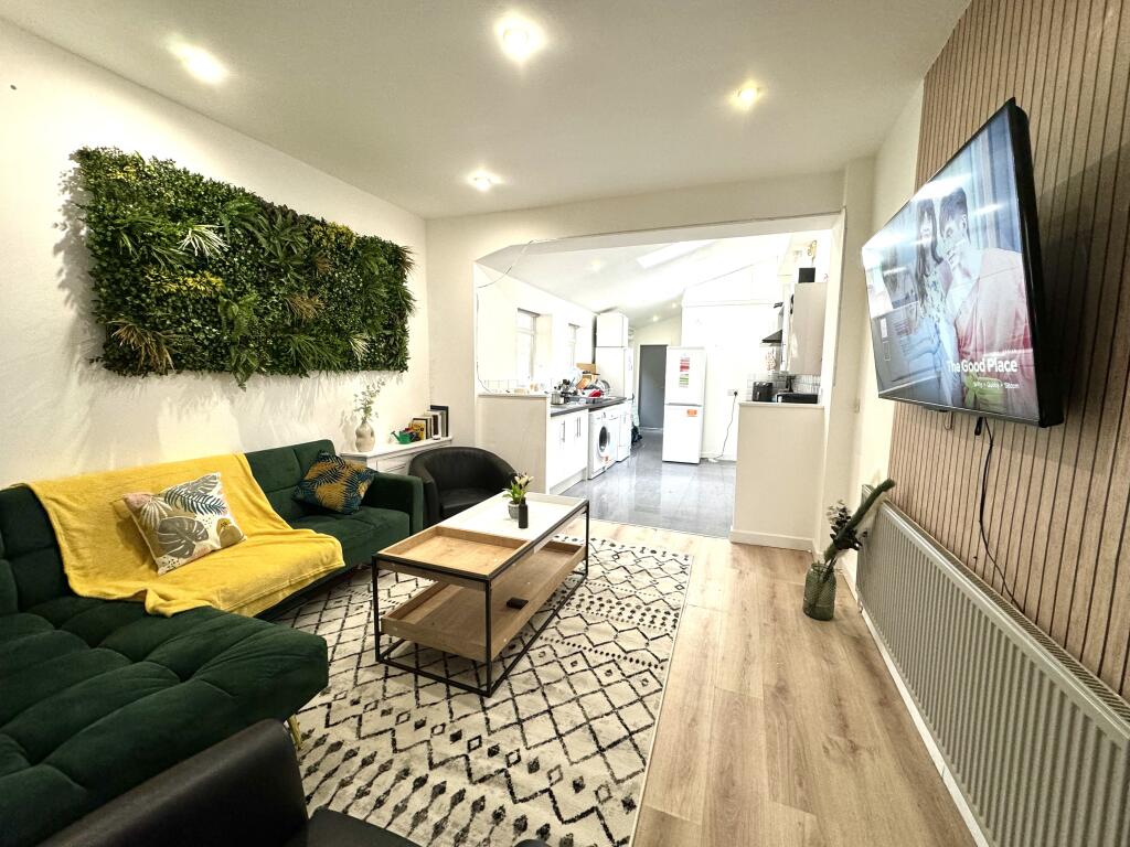 1 bed Detached for rent in Birmingham. From Purple Frog Property Ltd - Birmingham 1 bed Detached for rent in Birmingham. From Purple Frog Property Ltd - Birmingham