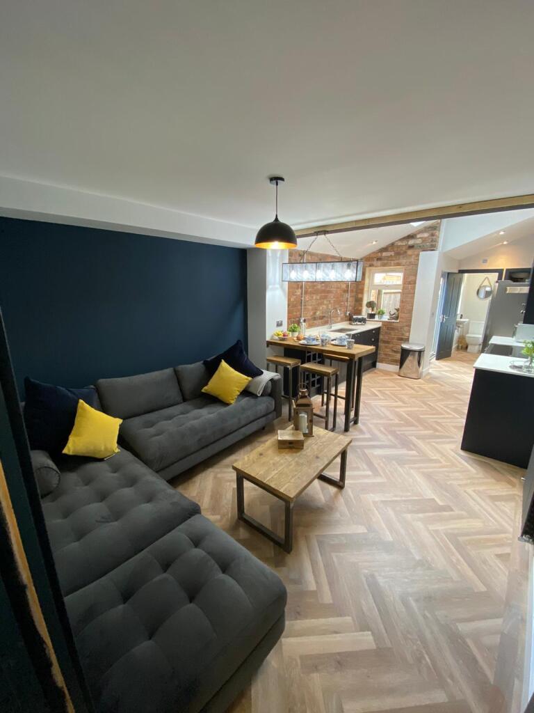 5 bed Detached for rent in Birmingham. From Purple Frog Property Ltd - Birmingham 5 bed Detached for rent in Birmingham. From Purple Frog Property Ltd - Birmingham