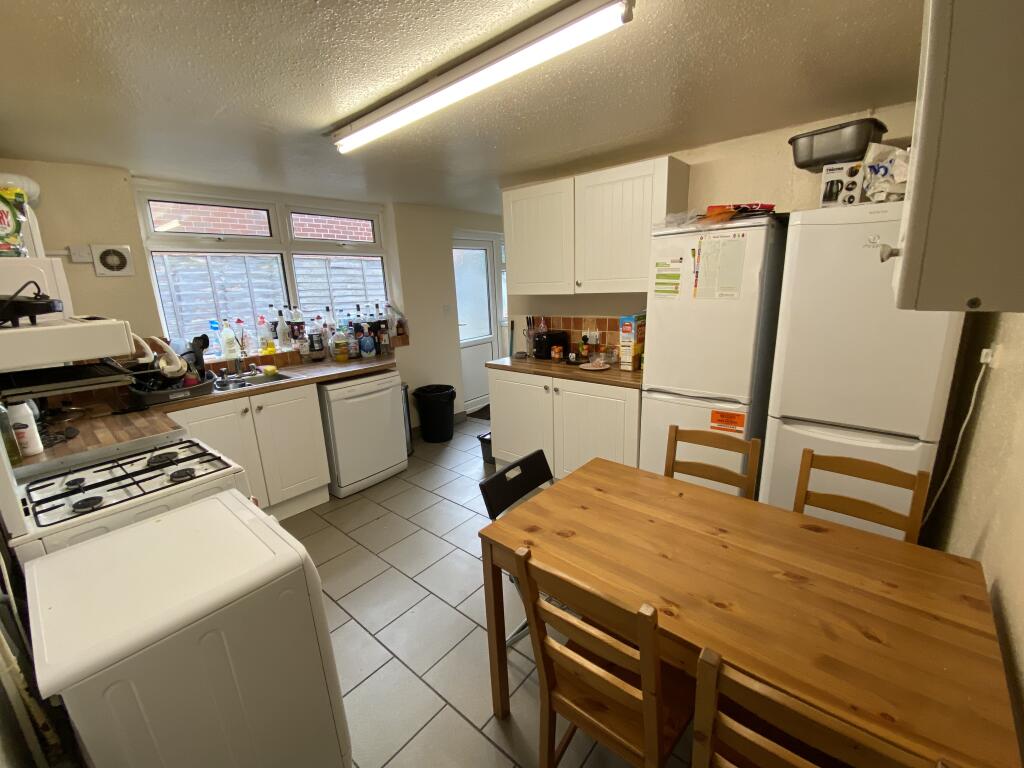 5 bed Detached for rent in Birmingham. From Purple Frog Property Ltd - Birmingham